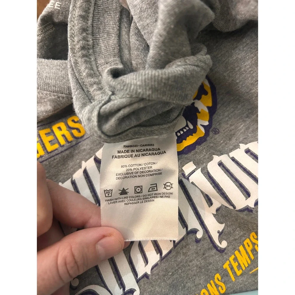 Nike‎ LSU Tigers 2019 National Champions T-Shirt Women XL Short Sleeve